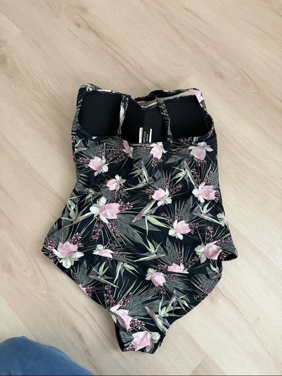 Black Floral One-Piece Swimsuit with Pink Accents - Picture 2 of 4